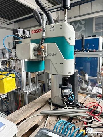Robot Bosch SR 6