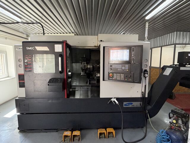 Torno CNC SMEC SL2000SY