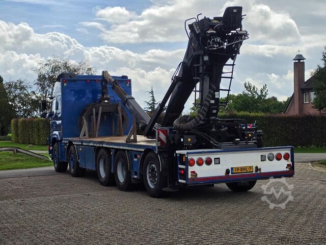Kamion kran Volvo FM 500!!RIJPLATEN AUTO!!10x4!!BESTUURBAAR VANAF...