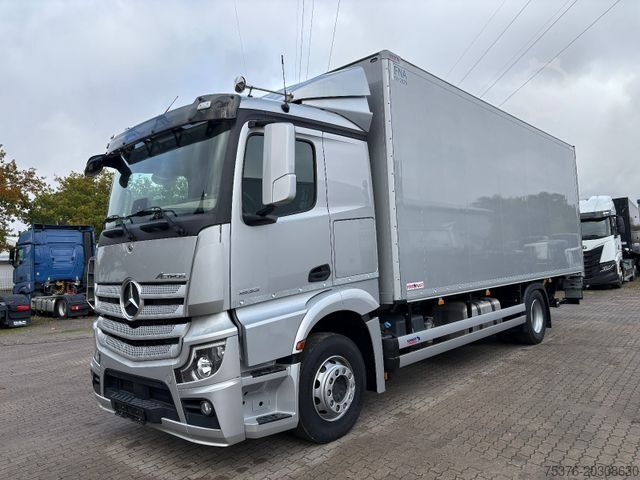 Kylbil MERCEDES-BENZ Actros 1833 Schmitz Kühlkoffer Carrier 1100U