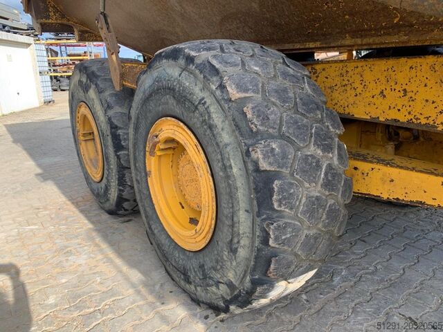 מזבל מפרקי Volvo A30D