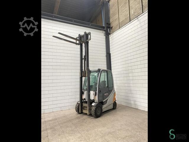 Xe nâng Still RX60-25
