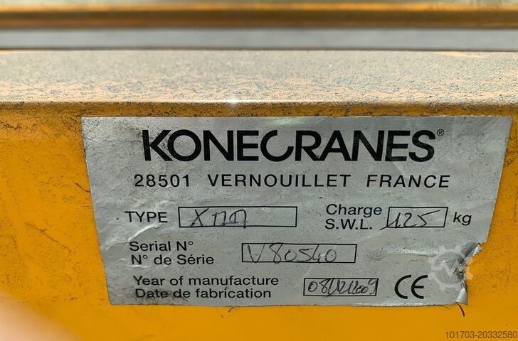 Guindaste montado em coluna Konecranes Capacité : 125 KG