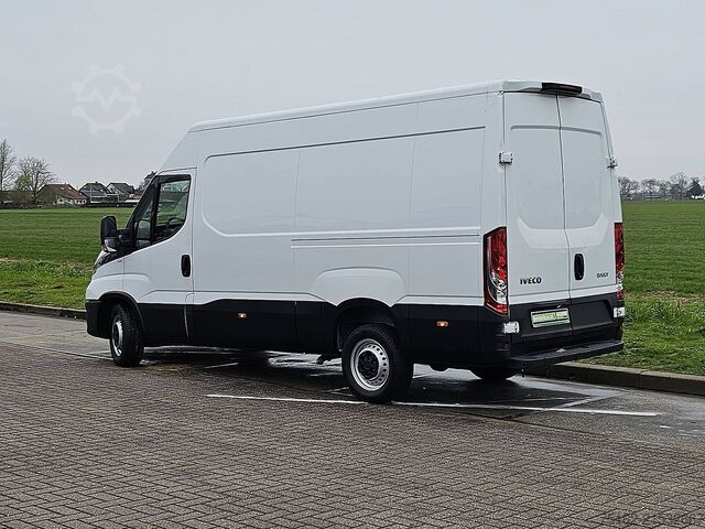 Camioneta familiar de techo alto IVECO DAILY 35 S 14 140 L2H2