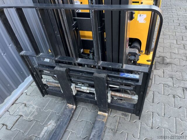 電動3輪フォークリフト Hyundai 20BT-9U
