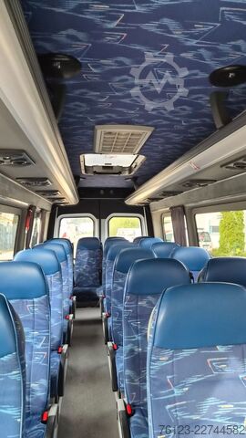 Minibus MERCEDES-BENZ Sprinter 516, Daily, Crafter