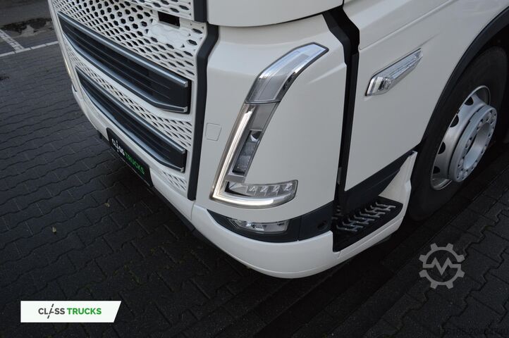 Szabványos vontatóegység VOLVO FH 460 Globetrotter XL i-Save SideSkirts