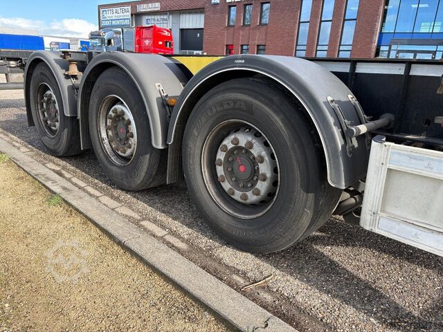 Transporte de contentores Renders 3AFCST08 Multichassis / Extendable / SAF Axles ...