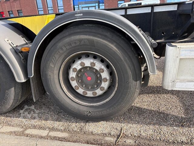 Transporte de contentores Renders 3AFCST08 Multichassis / Extendable / SAF Axles ...