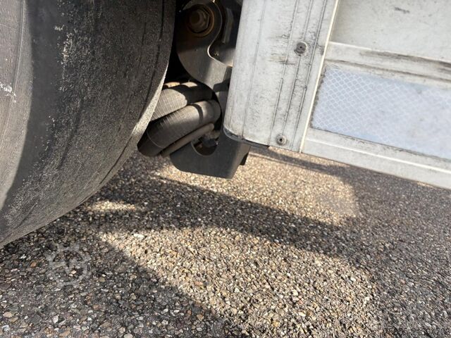 Transporte de contentores Renders 3AFCST08 Multichassis / Extendable / SAF Axles ...