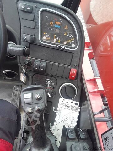 Teleskooppikuormaaja JCB 555P260R