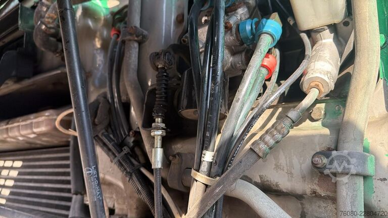 Chasis con cabina MAN 26.272 (MANUAL PUMP / POMPE MANUELLE / LAMES / ...