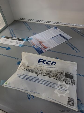 Laminar Flow Cabinet ESCO Airstream Gen 3 LVG-3AG-F8