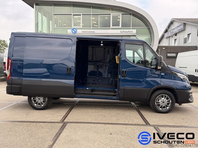 Iveco Daily 35S16V 2.3L 160KS | L2H2 W3520 | Ručni menjač | Adaptivni tempomat | Kamera | Aplikacija Iveco Daily 35S16V 2.3L 160pk | L2H2 W3520 | Handgesc...