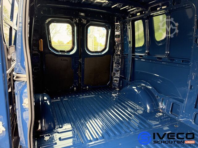 Iveco Daily 35S16V 2.3L 160KS | L2H2 W3520 | Ručni menjač | Adaptivni tempomat | Kamera | Aplikacija Iveco Daily 35S16V 2.3L 160pk | L2H2 W3520 | Handgesc...