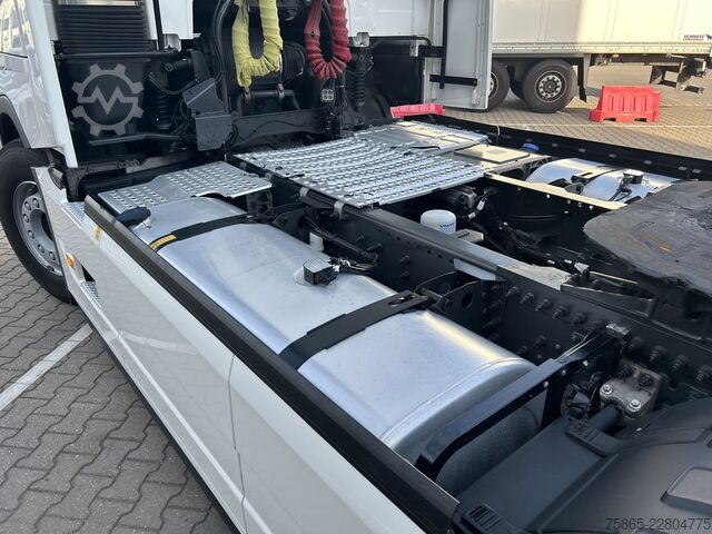 Standardni SZM Volvo FH 500 Globetrotter XL / 277 dkm / Tacho V2 / V...