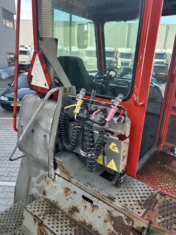 Standardni SZM Terberg YT182 / Motor Problem - Oil Pressure / 2006 / C...