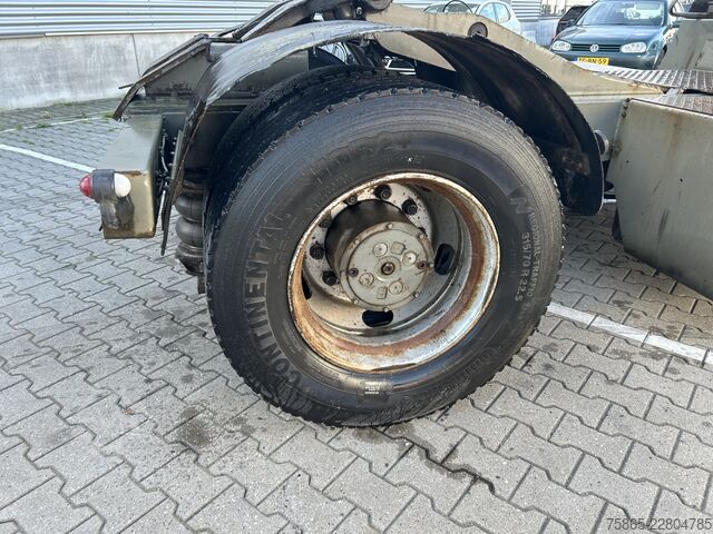 Standardni SZM Terberg YT182 / Motor Problem - Oil Pressure / 2006 / C...
