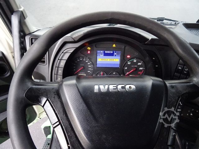 Kamion za prijevoz pića IVECO 260 S 42*kpl. Zug*2x LBW*Lift/Lenk*Ret.*38 Pal.