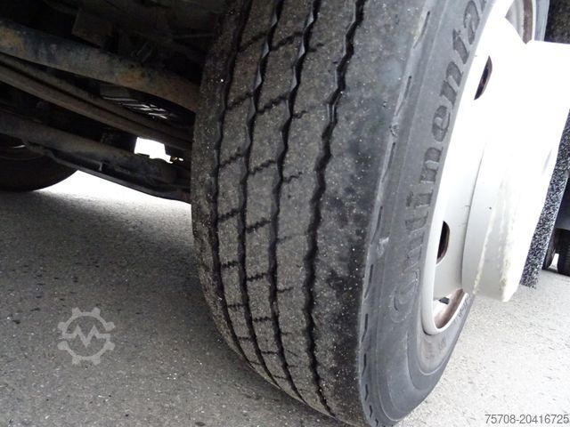 飲料バン FUSO 9 C 18*4,2 m Schenkwand*1,5 to LBW*2x AHK