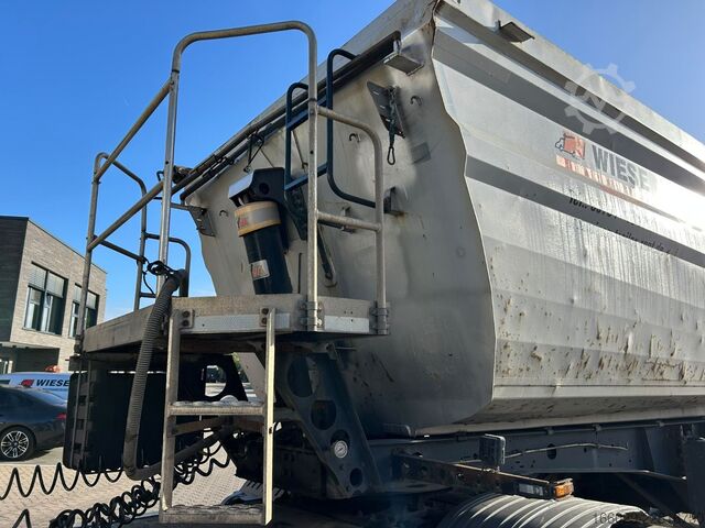 Tipper semitrailer LANGENDORF Stahl Hardox Kippmulde 30m³