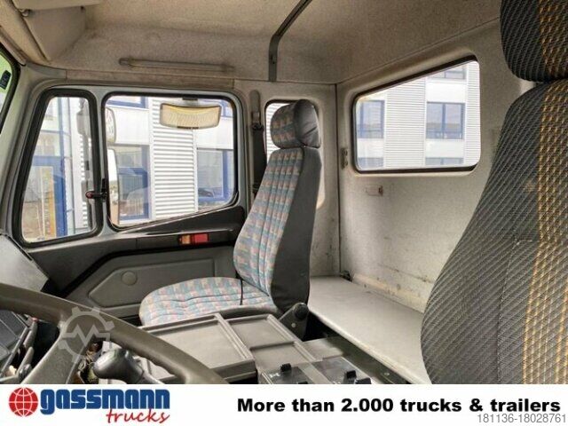 Șasiu de camion Mercedes-Benz SK 1824 AK 4x4 Chassis