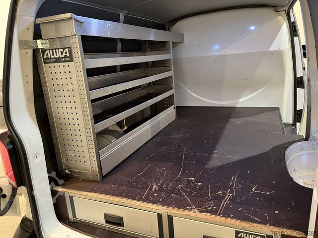 Box van Volkswagen Transporter 2.0 TDI L1H1 Servicebus / Aluca Inr...