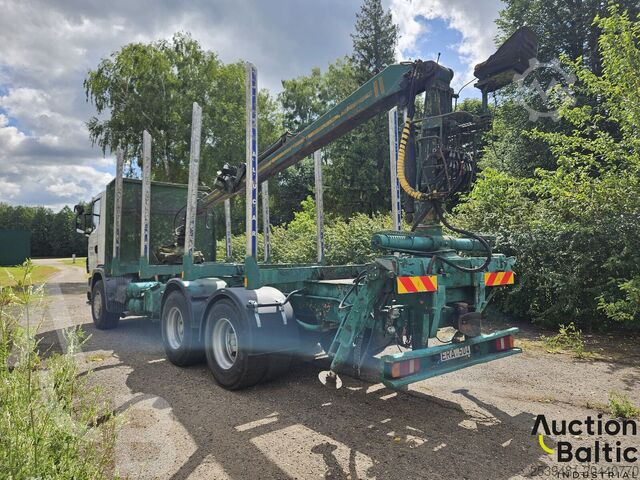 Forwarder Scania R 124 GB