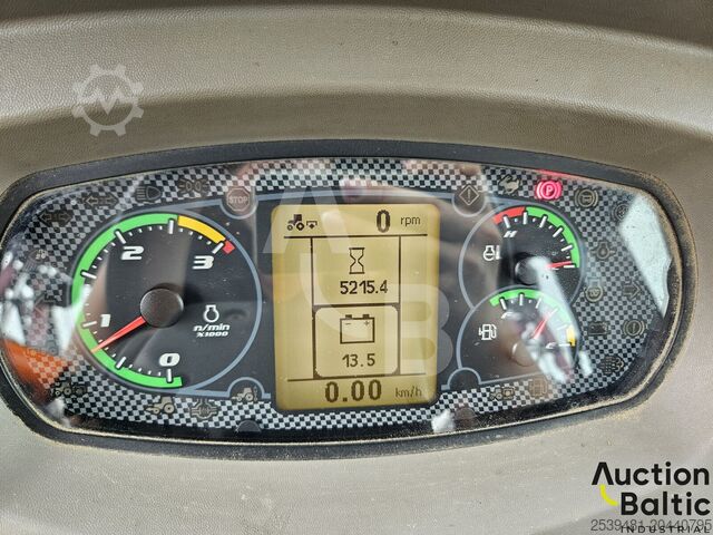 Tractor Case IH Farmall 105 A