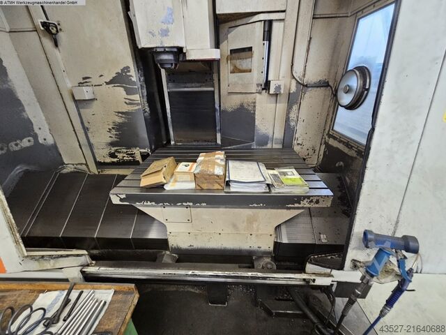 Obdelovalni center - navpično MIKRON HPM 1350