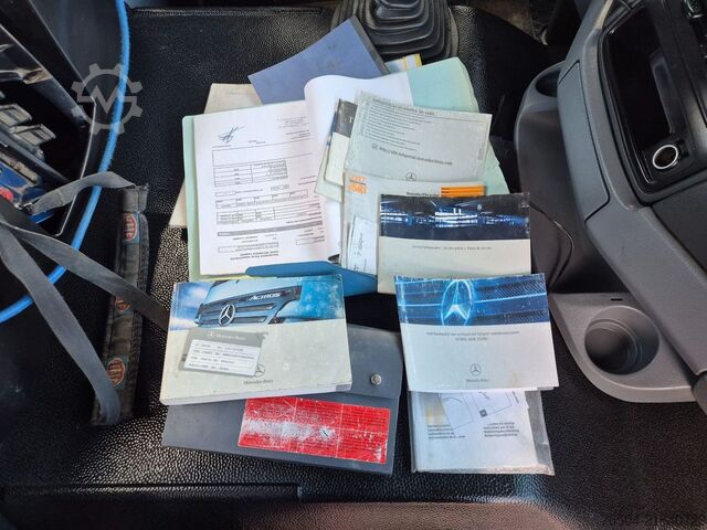 Sistem ročice s kavljem Mercedes-Benz Actros 3241 8X4 Containersysteem/ 20T HMF crane...