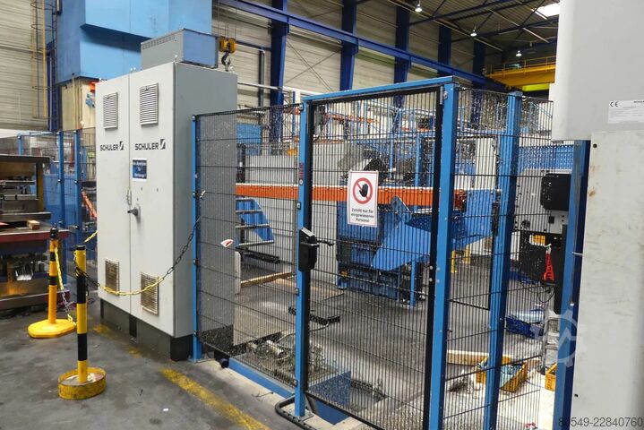 Poinçonneuse automatique - support double Schuler MC4000