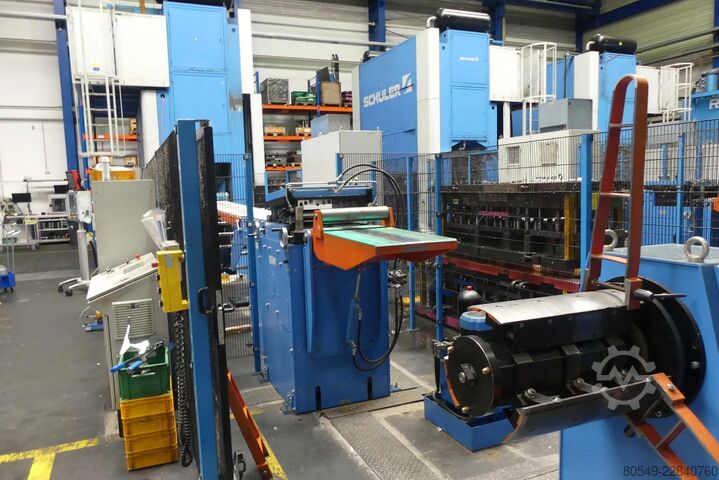 Poinçonneuse automatique - support double Schuler MC4000