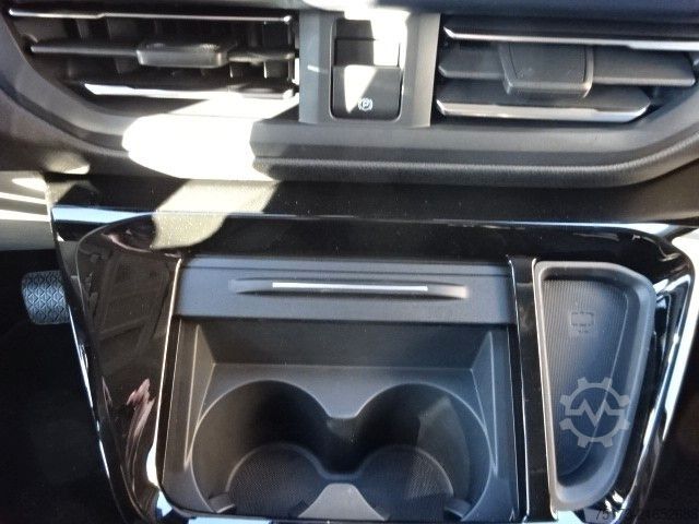 Kleinbus FORD Tourneo Custom 320L1 Active 4x4 AHK Stndhzg iACC