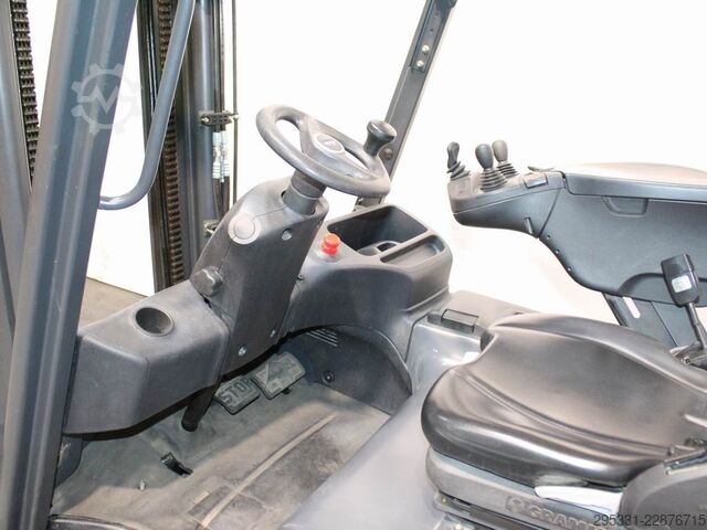 รถโฟล์คลิฟท์ไฟฟ้า 4 ล้อ Linde E 35 L-01  387