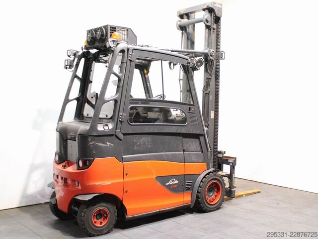 รถโฟล์คลิฟท์ไฟฟ้า 4 ล้อ Linde E 50 HL