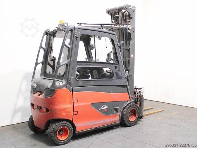 รถโฟล์คลิฟท์ไฟฟ้า 4 ล้อ Linde E 30 HL