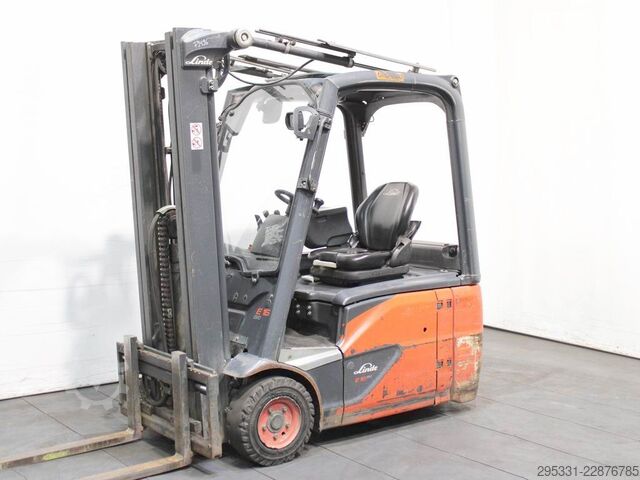 Electric 3-wheel forklift Linde E 16-02  386