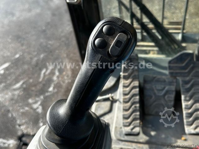 Lančani bager CATERPILLAR 324E LN Schnellwechsler Schutzgitter