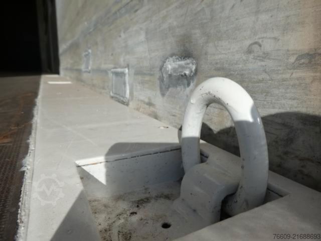 Değiştirme kasalı treyler KRONE Heck mit Portaltüren