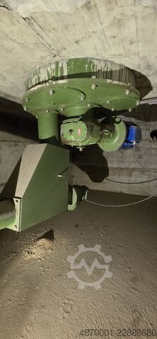 Impianto di estrazione da silo con coclea di trasporto Silo-Austragungsanlage mit Förderschneck 