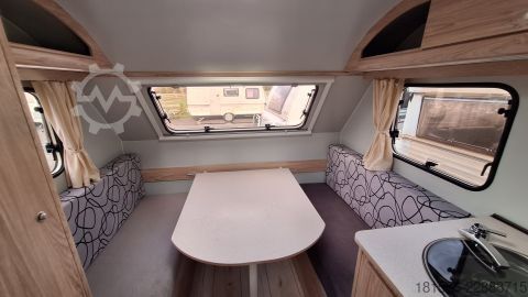 Caravan Niewiadow N-Cross-DS