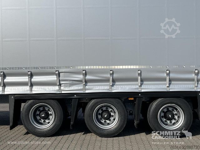 Odprta polprikolica s ponjavo Schmitz Cargobull Curtainsider Mega Getränke