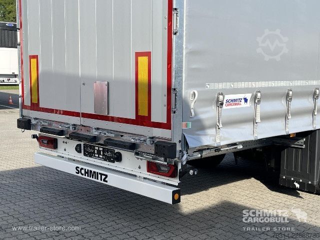 Odprta polprikolica s ponjavo Schmitz Cargobull Curtainsider Mega Getränke