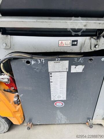 Ashensor elektrik me 4 rrota Still RX60-30 Duplex Batterie 70%