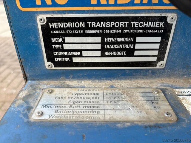 VS-22503 מלגזה חשמלית Blue Giant 3700 מ"מ BLUE GIANT LT144 W30