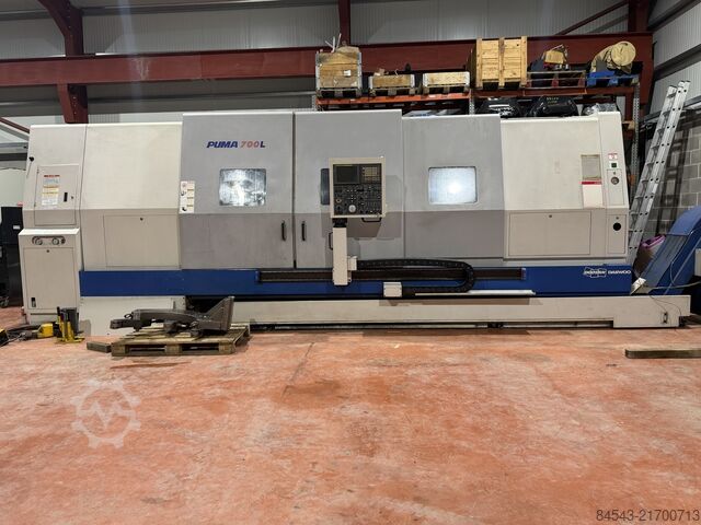 CNC lathe Daewoo Puma 700L