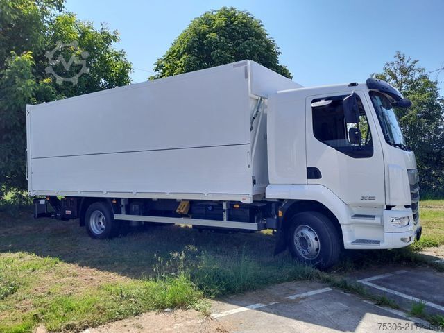 LKW mit Getränkeaufbau DAF FA XB 290 16t Swing-Board-Aufbau