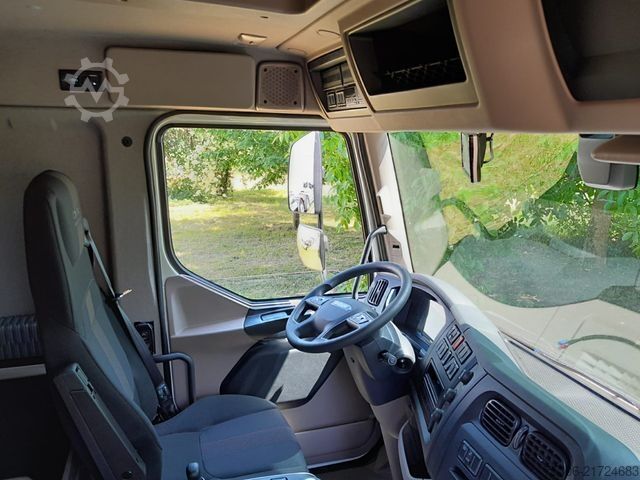 LKW mit Getränkeaufbau DAF FA XB 290 16t Swing-Board-Aufbau