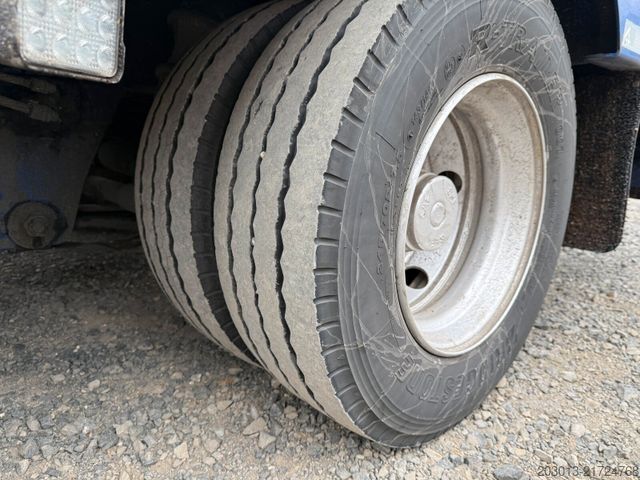 Përkrahëse gjysmërimorkio me platformë të ulët LANGENDORF SATÜ 30-10,0M Tieflader 3 Achse - mit Radmulden
